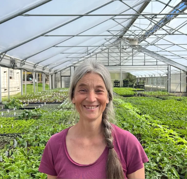 Portraibild von Heidrun Odenweller, Gr&uuml;nderin von G&auml;rtners Gem&uuml;sekiste